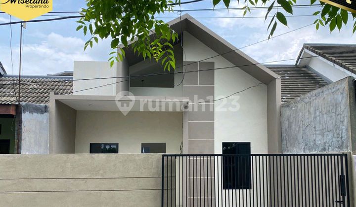 7 Meters Wide House Cheap Rungkut Area Surabaya Freehold 1