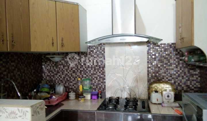 Rumah Hook Besar,Lagi Butuh Uang Cepat,Mau Pindah Luar Negeri 2