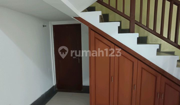 Rumah Mewah Asri di Dekat Bandara 2