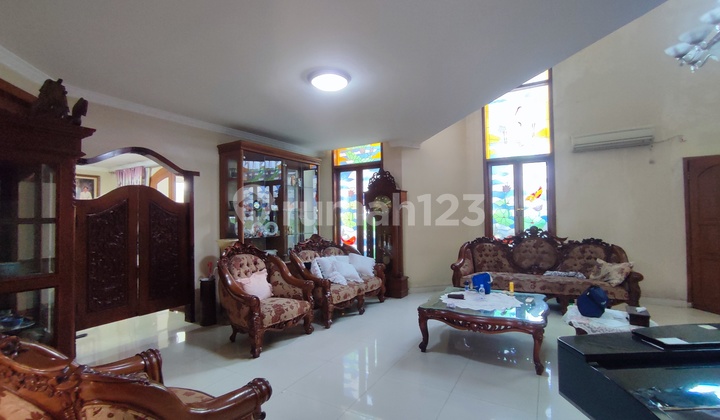 Giri Loka Luxury House Semi-Furnished & Ready to Occupy