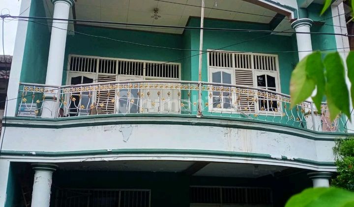 Asri 2-Story House in Pondok Bahar Area, Ciledug 2