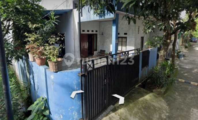 House With Strategic Location, Close to Terminal 2