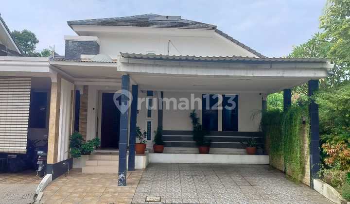 Hook House in a Safe and Strategic Environment