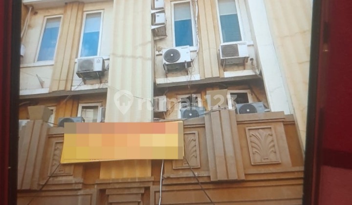 Disewakan, Ruko Gandeng Furnished Cocok Untuk Kantor Ada Lift Di Boutique