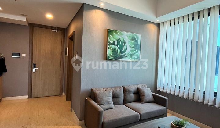 Jual Cepat, Unit 2Br Rapih Siap Huni Furnished Low Floor Di Southgate, Nego