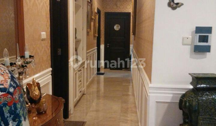 Jual Cepat, Unit 4Br Siap Huni Ada Lift Private Di Apt Belleza, Nego  2