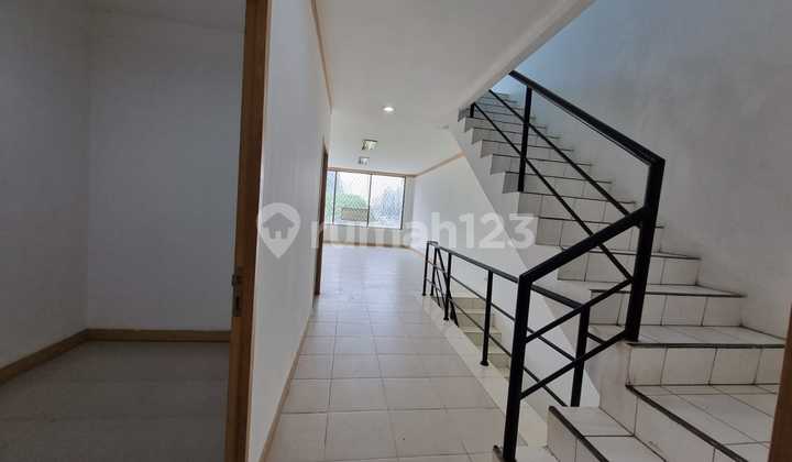 For Rent, Shop House Suitable for Business or Office in Sunter, Negotiable