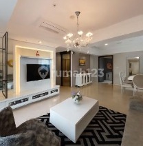 Disewakan, Unit Mewah 3Br Siap Huni View Pool Lokasi Strategis Di Casa Grande 