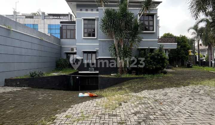 Dijual Rumah di Warung Jati Timur