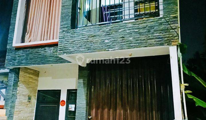 Dijual Rumah Lelang di Jalan Kyai H. Usman Dhomiri Cimahi 1