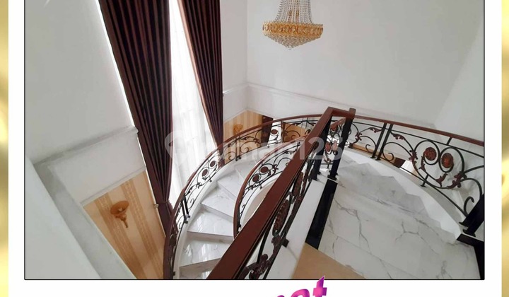 Di Jual Rumah Mewah 2 Lt Di Tebet Timur 2