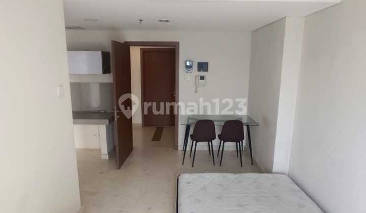 For Rent Puri Orchard Apartment, Semi-Furnished Condition, Ready to Occupied and Close to Mall and Toll Road Access For Rent Puri Orchard Apartment, Semi-Furnished Condition, Ready to Occupied and Close to Mall and Toll Road Access