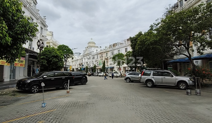 Ruko Siap Pakai Cocok Untuk Berbagai Usaha , Dekat Dengan Jalan Tol Dan Akses Ke Bandara