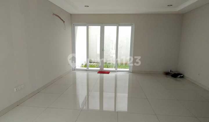 Rumah Baru di Lucky Park Grisenda dengan Lokasi Berdekatan Pik dan Akses Tol Juga ke Arah Bandara, Rumah Sakit dan Lain Lain 2