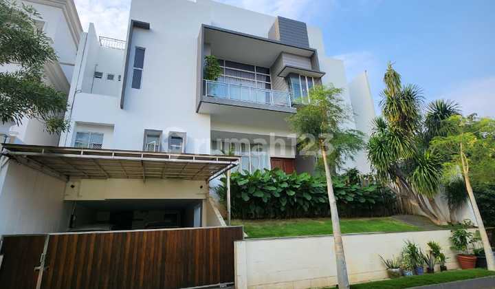 Rumah Minimalis Modern Di Wilayah Pantai Mutiara., Siap Huni Dan Dijual Dalam Keadaan Semi Furnish 1