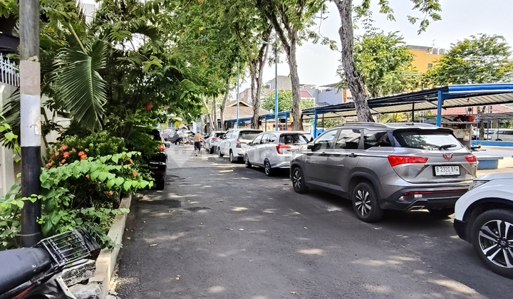 Rumah Muara Karang Kondisi Dekat Dengan Taman, Akses Mudah Dan Berdekatan Dengan Wilayah Pasar Muara Karang 2