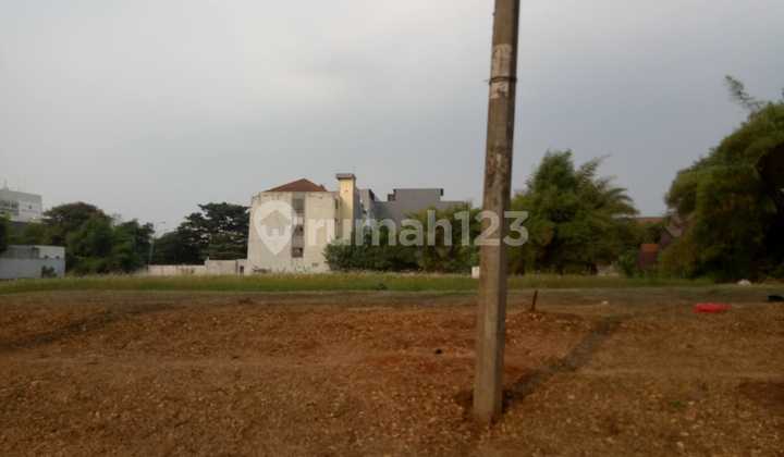 Lot in BSD Area, Suitable for Various Businesses, Busy Street, Close to Toll Road Lot in BSD Area, Suitable for Various Businesses, Busy Street, Close to Toll Road