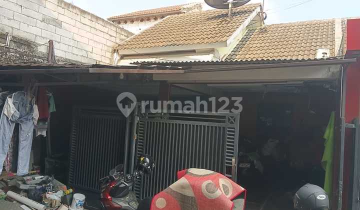 Rumah di Duta Parahiyangan Cibinong Bogor
