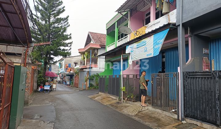 Shop house in Ciracas, East Jakarta.