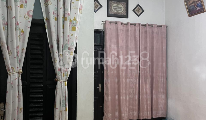 Attractive House in a Strategic Location at Taman Kopo Indah