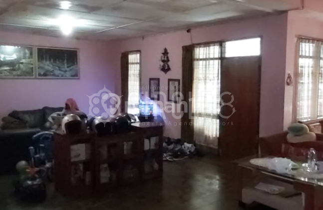 Tinggal Nyaman, Dekat ke Mana Saja di Cipedes, Bandung