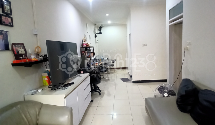 Rumah Menarik di Lokasi Strategis Taman Kopo Indah