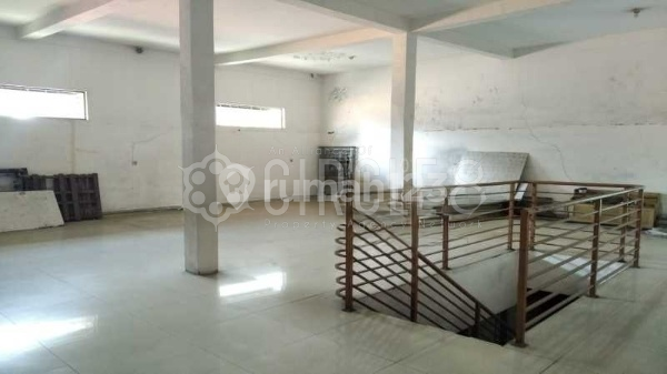 Jual Cepat Rumah Luas Lokasi Tengah Kota Sriwijaya, Bandung 2