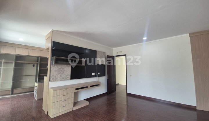 HUnian Nyaman Dan Terawat Diarea Elite Kota Baru Parahyangan