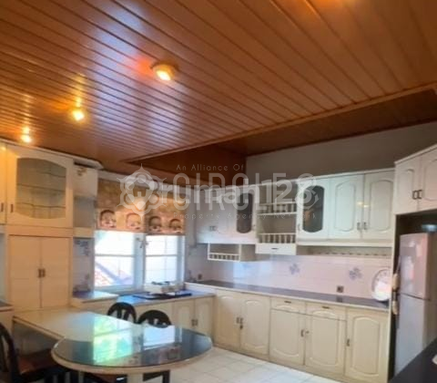 Rumah Strategis Pangeran Kornel di Sayap Dago, Bandung