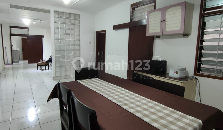 For Sale Rumah strategis di Arjuna Bandung