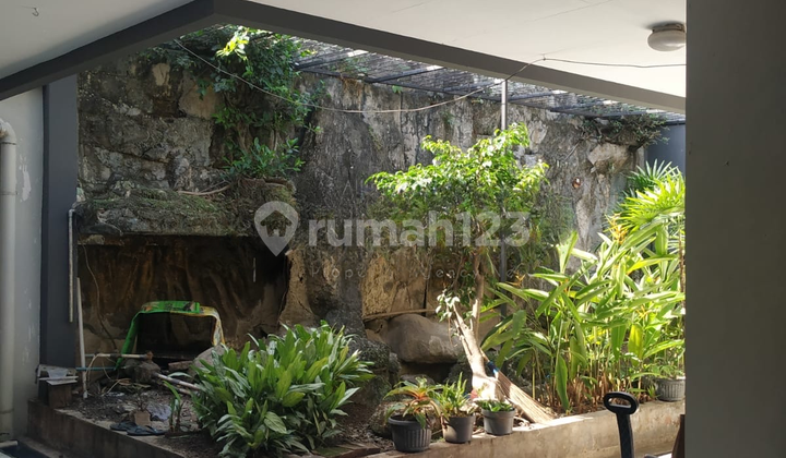 Dijual rumah dan segala isinya siap huni di Antapani bandung Dijual rumah dan segala isinya siap huni di Antapani bandung