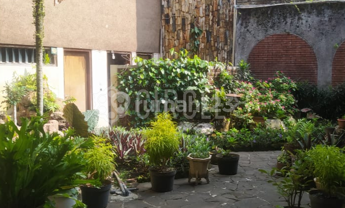 Rumah hot strategis nyaman dan asri di Riau, Bandung 2