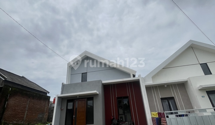 Rumah Minimalis Modern Pakis Dekat Kota Malang 2