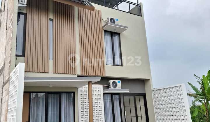 Villa Flower Garden Batu Dekat Alun-Alun Batu Full Furnished