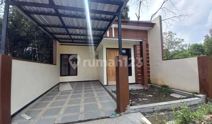 250 Juta Dapat Rumah Strategis di Malang Kota 2