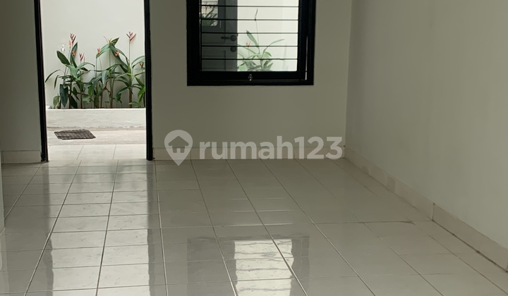 Dijual/disewakan Rumah 2lt Siap Huni Di Citra Grand 2