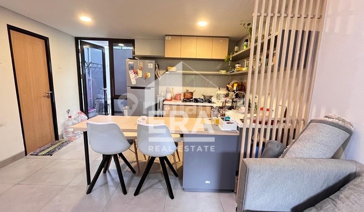 Disewakan Rumah 2 lt di Legenda Wisata 2