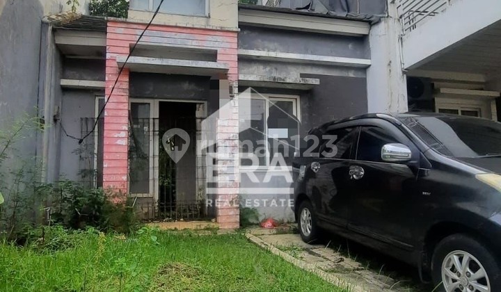 Dijual Rumah Standard Butuh Renov di Cibubur Country 1