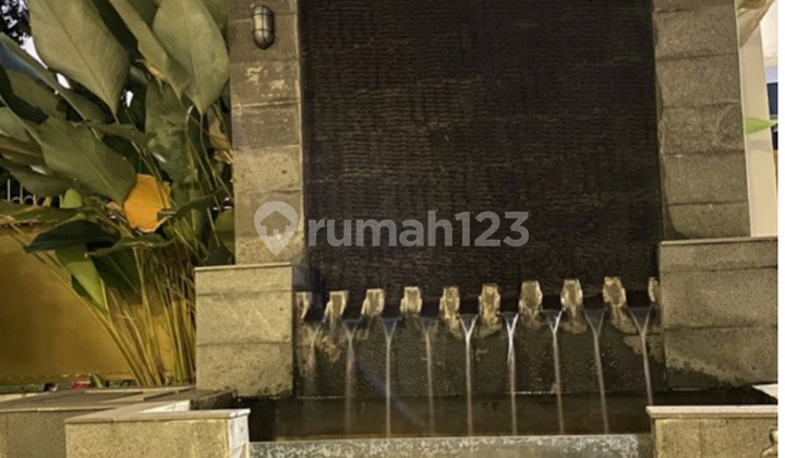 Dijual Cepat Rumah 2Lt di Second Boulevard Kota Wisata