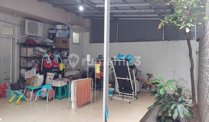 Nn. Dijual Rumah 2lt Siap Huni Di Legenda Wisata 2