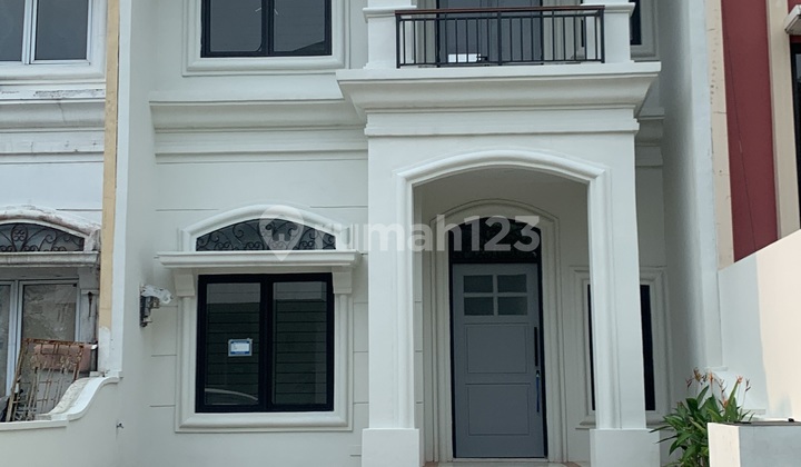 Dijual/disewakan Rumah 2lt Siap Huni Di Citra Grand 1