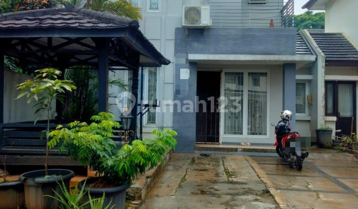 Dijual Rumah 2Lt di Legenda Wisata