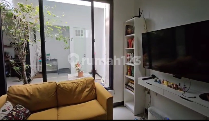 Dijual Rumah Minimalis 3lt Di Legenda Wisata 2