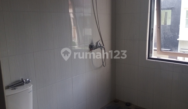 Rumah Minimalia 3Kt di Sayap Nangka, One Gate System, Dekat Living World 2