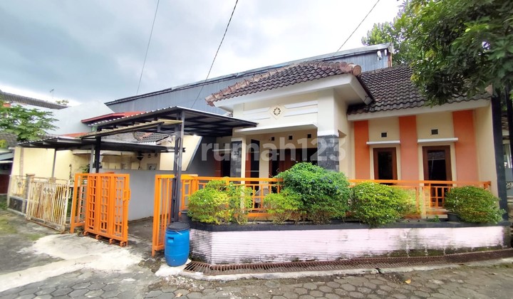 Rumah Tinggal di Perum Balecatur Permai, Gamping, Sleman Rumah Tinggal di Perum Balecatur Permai, Gamping, Sleman