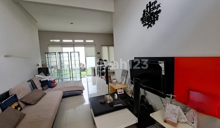 Furnished House for Sale in Green Hills Housing Complex - Sardonoharjo, Ngaglik, Sleman 2