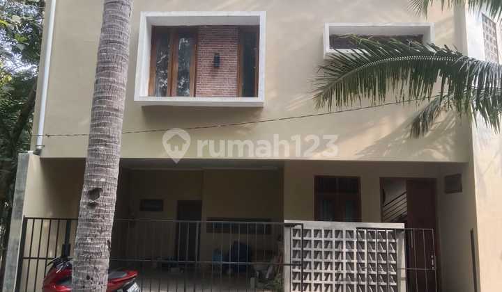 Dekat PKU Muhammadiyah Gamping, Rumah 2 Lantai di Balecatur Sleman Dekat PKU Muhammadiyah Gamping, Rumah 2 Lantai di Balecatur Sleman