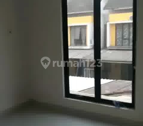 Rumah Hook 2 Lantai Di Perumahan Jaya Imperial Park Tangerang