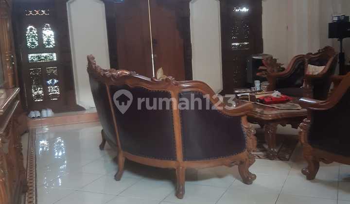 For Sale Spacious And Comfortable House In Karang Tengah Tangerang 2