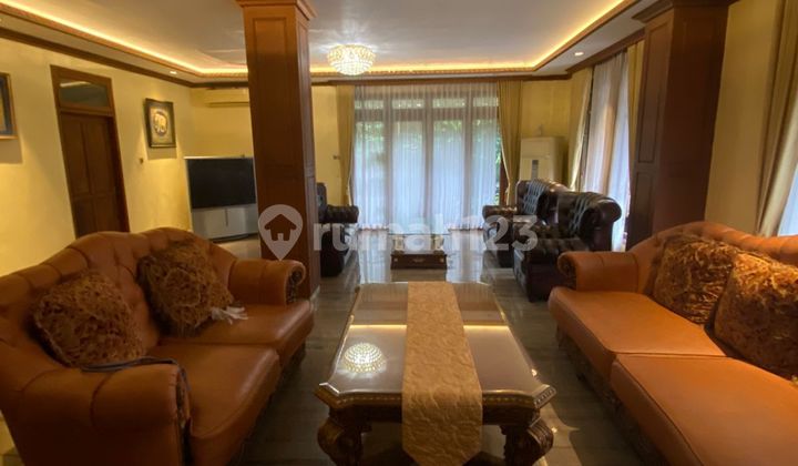 Dijual Rumah Mewah Strategis dan Bebas Banjir di Jakarta Selatan